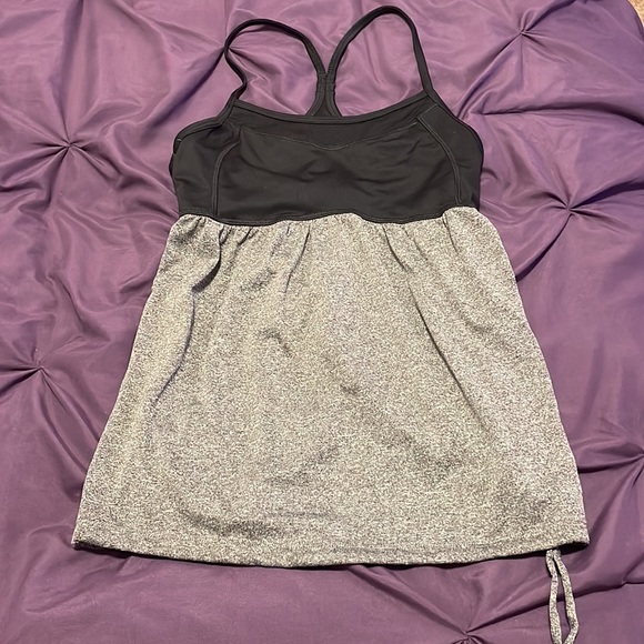 Workout shirt - Picture 2 of 2